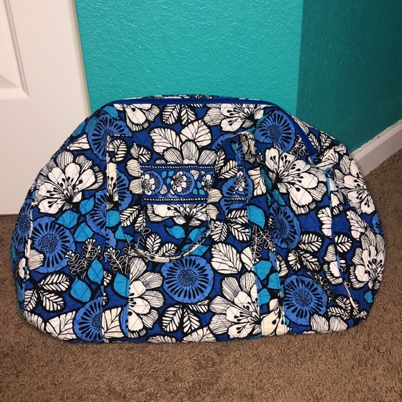 Vera Bradley Handbags - Vera Bradley Blue Bayou Duffel Bag